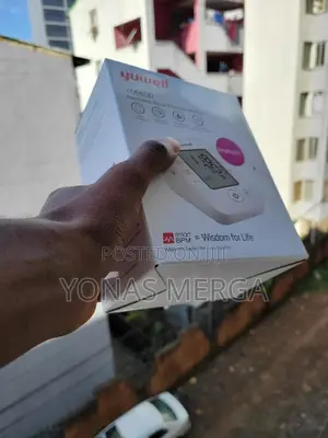 Photo - Bp Monitoring出痤advanced Accuracy, Compact User-Friendly