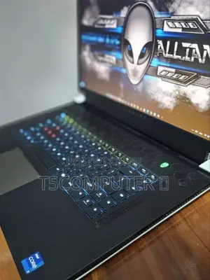 New Laptop Alienware M17x R2 16GB Intel Core I7 SSD 512GB