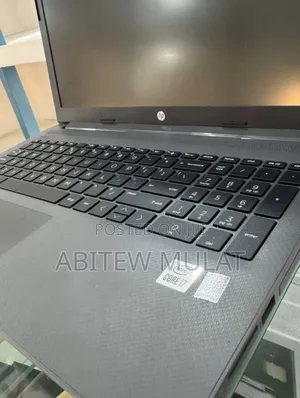 New Laptop HP Stream Notebook 8GB Intel Core I7 HDD 1T