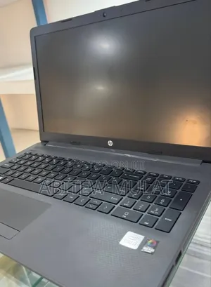 New Laptop HP Stream Notebook 8GB Intel Core I7 HDD 1T