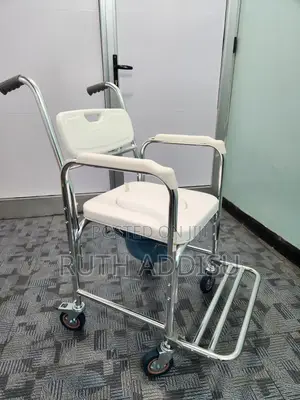 Wheelchair貿易commode Wheelchair先生wheelchair懲戒commode New