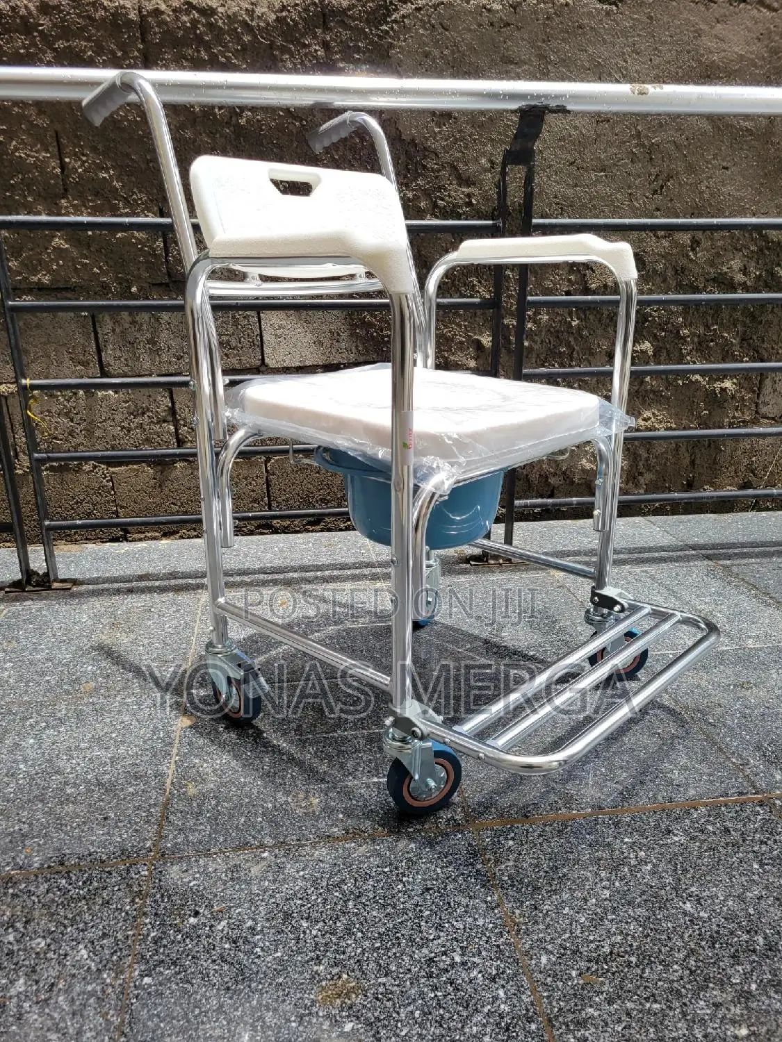 Eqmed | Increase Bathroom Toilet Disabled Lift Luxury Toilet