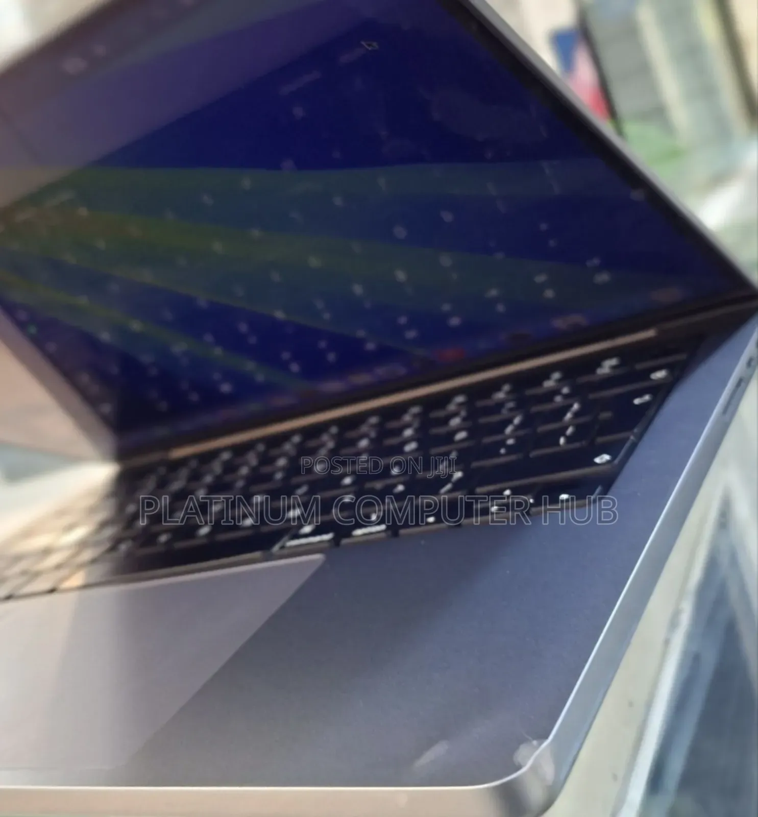 New Laptop Apple MacBook Pro 2021 M1 16GB Apple M1 Pro SSD 512GB