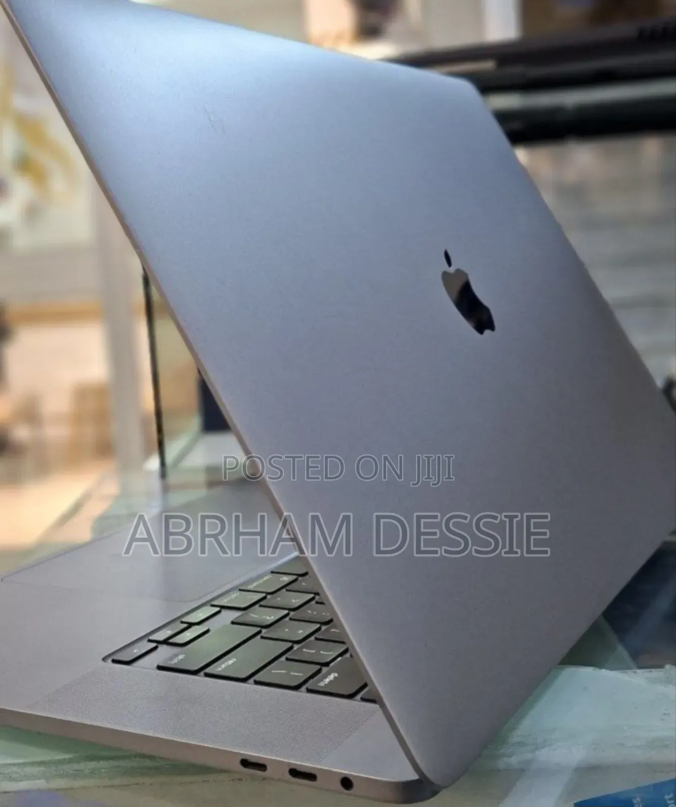 New Laptop Apple MacBook Pro 2019 32GB Intel Core I9 SSD 1T