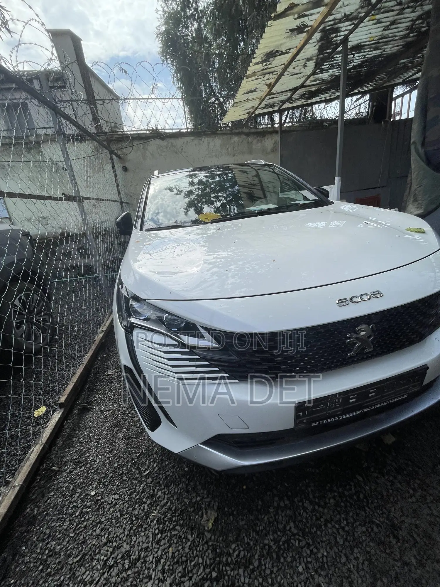New Peugeot 5008 2023 White