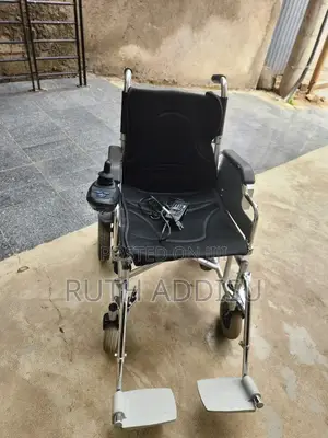 Photo - Electrical Wheelchair坂了wheelchair Electrical塊根wheelchair