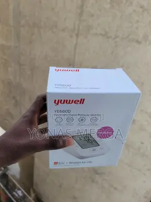 Photo - Accurate,劣疝 User-Friendly Digital=Blood Pressure Monitor