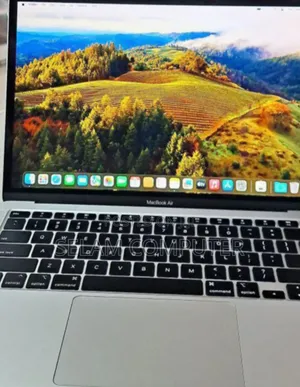 New Laptop Apple MacBook Air 2020 M1 8GB Apple M1 SSHD (Hybrid) 256GB