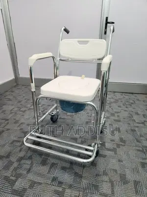 Photo - Commode Wheelchair笑笑commode Wheelchair留學commode Wheelchair