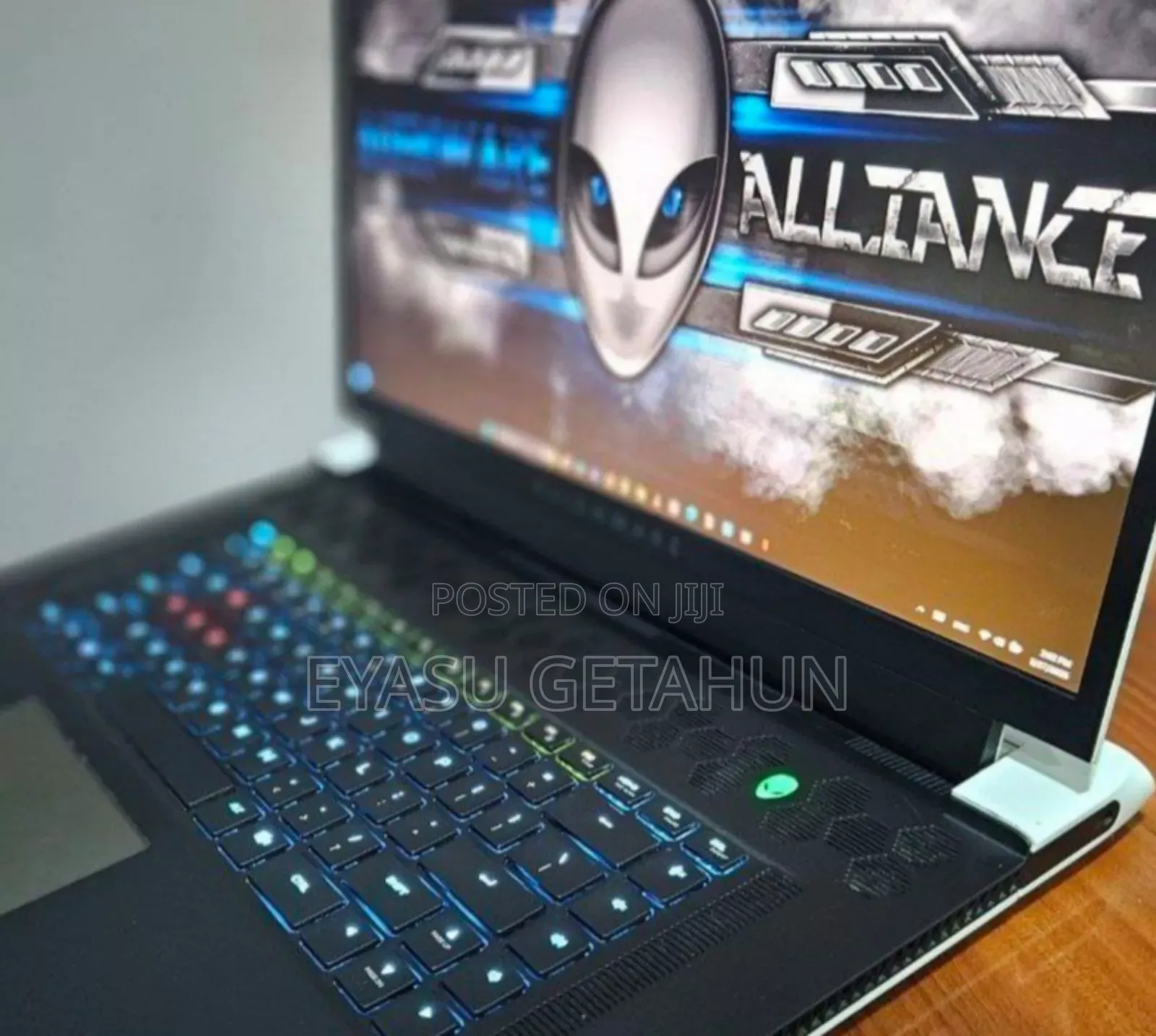 New Laptop Alienware Area-51m 16GB Intel Core I7 SSD 512GB