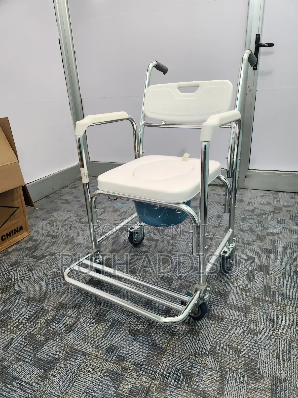 Commode Wheelchair重要toilet Wheelchair喬遷commode Wheelchair