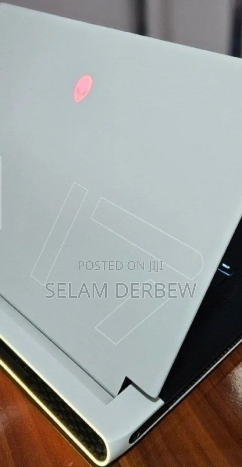 New Laptop Dell Alienware X17 R1 16GB Intel Core I7 SSD 512GB