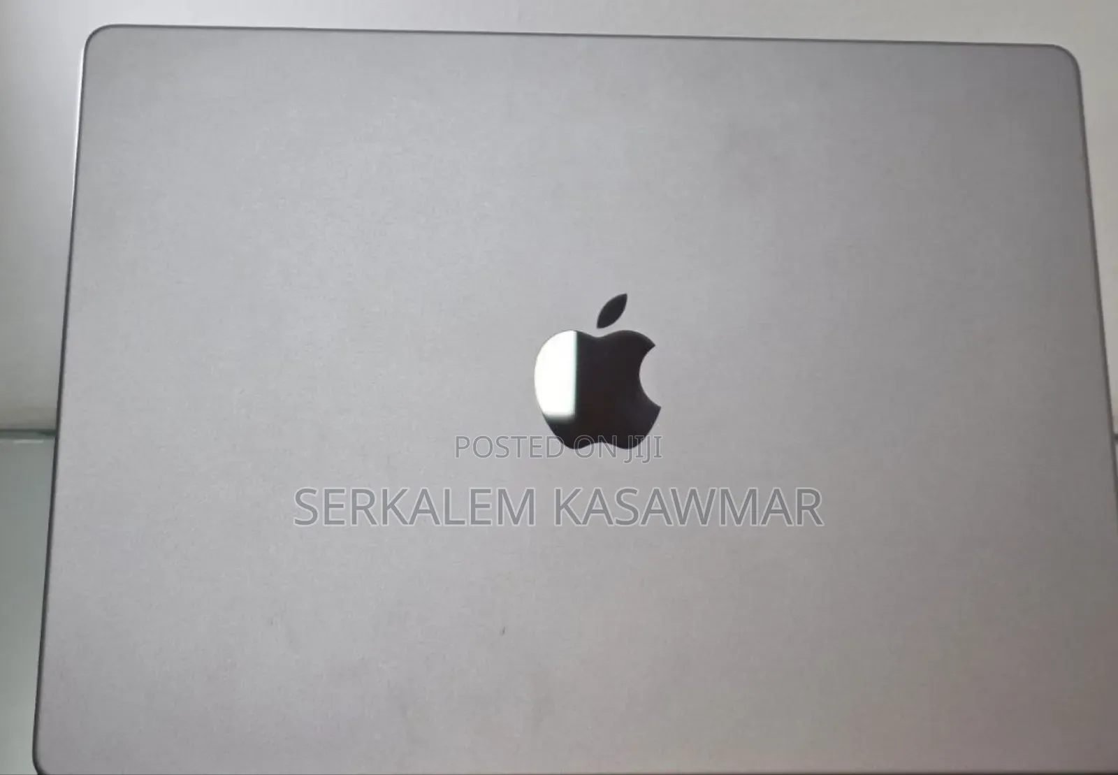 New Laptop Apple MacBook Pro 2021 M1 16GB Apple M1 SSD 512GB