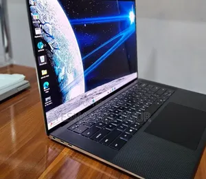 Photo - New Laptop Dell XPS 15 32GB Intel Core I7 SSD 512GB