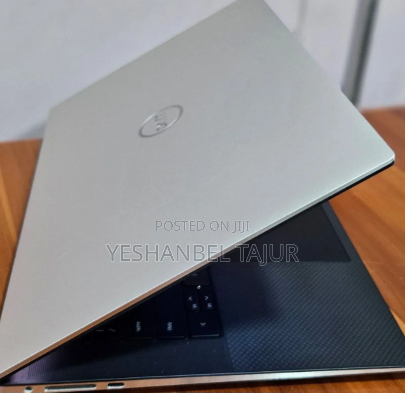 New Laptop Dell XPS 15 32GB Intel Core I7 SSD 512GB