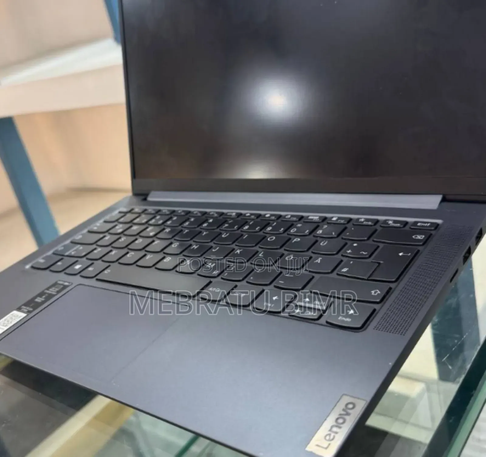 New Laptop Lenovo Yoga 7i 16GB AMD Ryzen 7 SSD 512GB