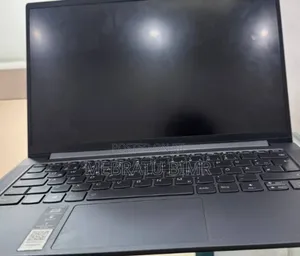 New Laptop Lenovo Yoga 7i 16GB AMD Ryzen 7 SSD 512GB