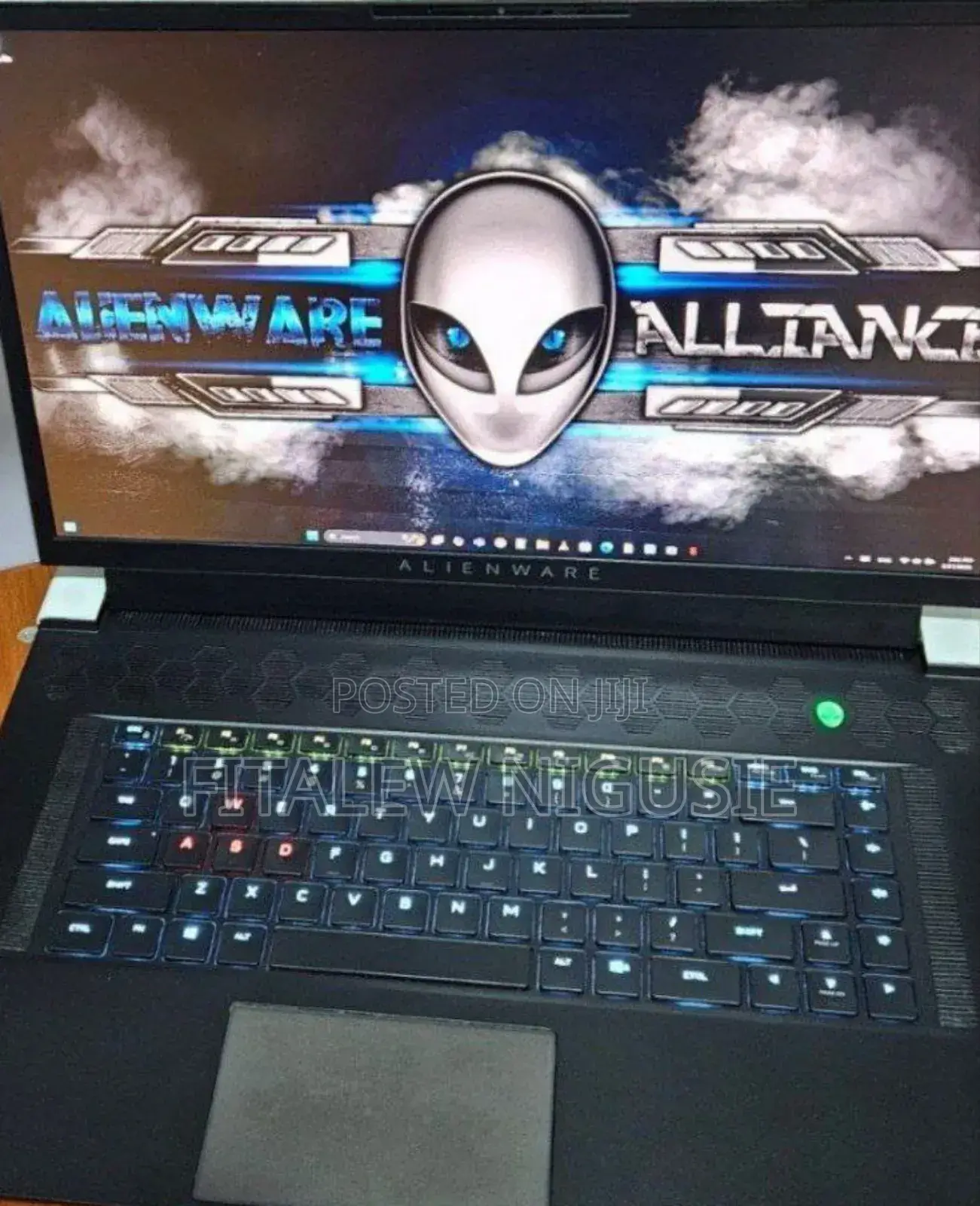 New Laptop Alienware M17x R2 16GB Intel Core I7 SSD 512GB