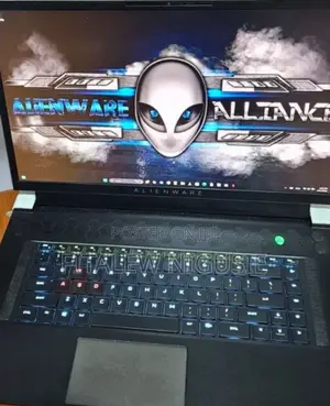 New Laptop Alienware M17x R2 16GB Intel Core I7 SSD 512GB