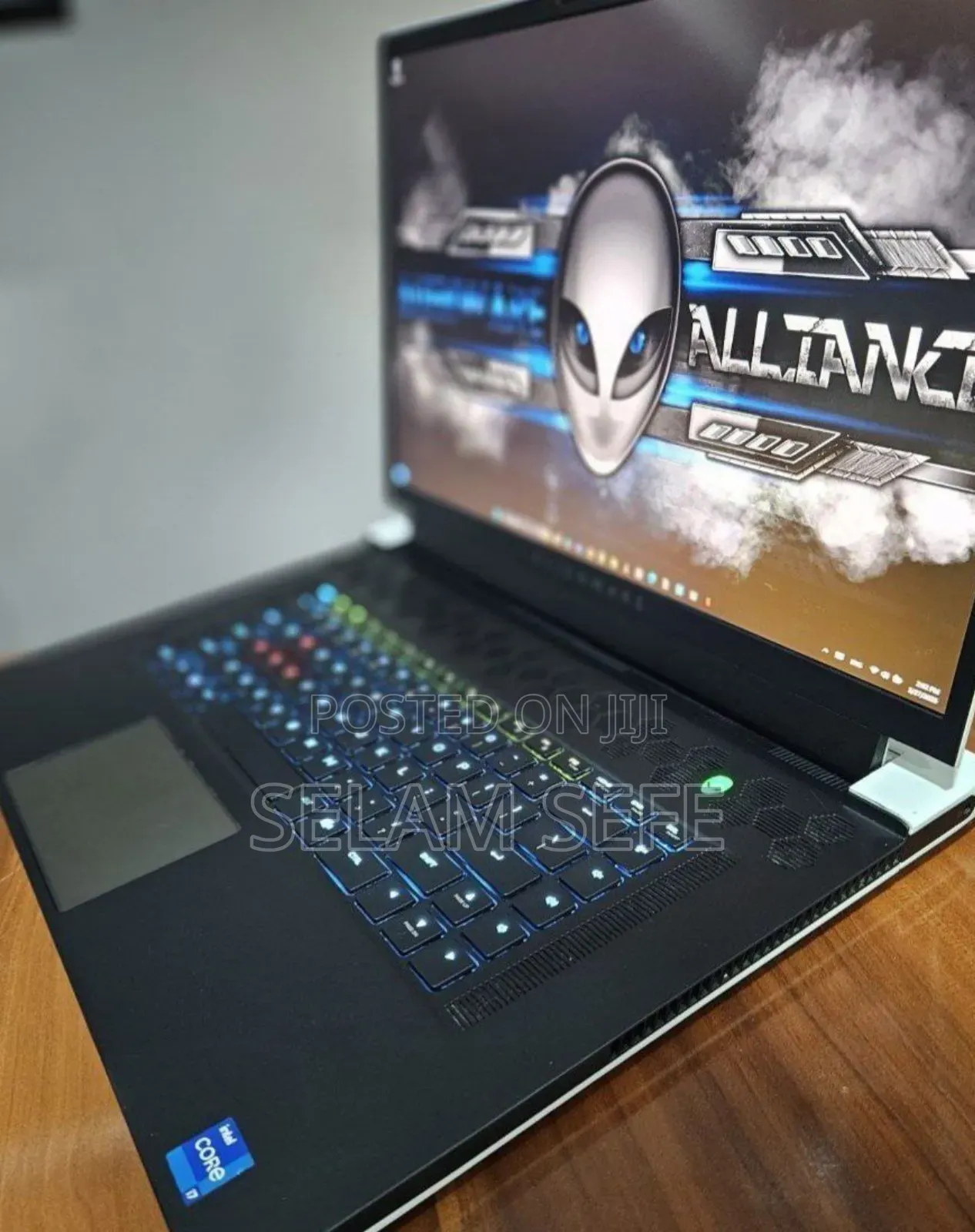 New Laptop Alienware M17x R2 16GB Intel Core I7 SSD 512GB