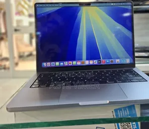 New Laptop Apple MacBook Pro M1 16GB Intel Core M SSD 512GB