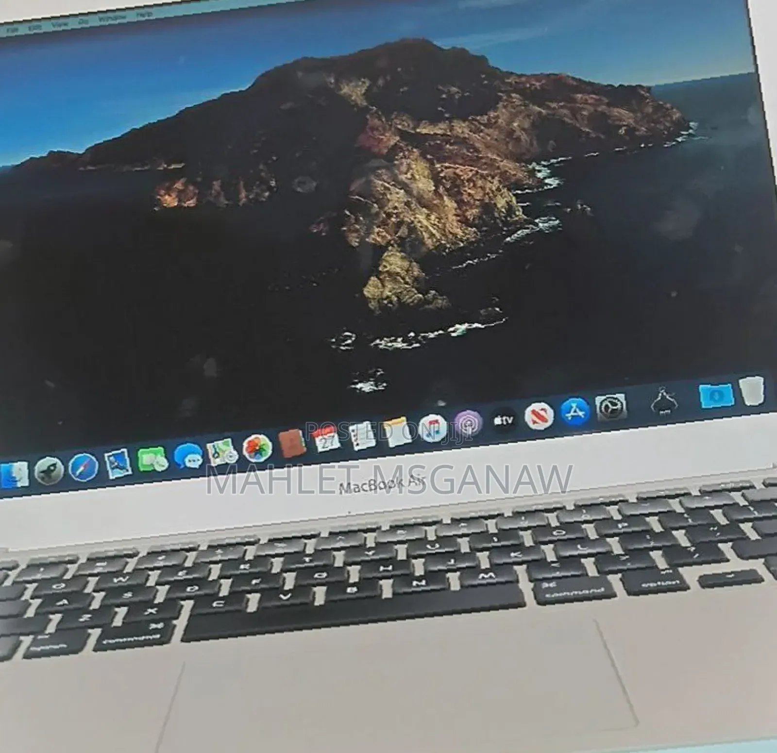 New Laptop Apple MacBook Pro M1 8GB Intel Core I7 SSD 512GB
