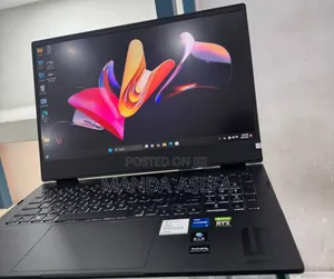 New Laptop MSI 16GB Intel Core I7 SSD 512GB