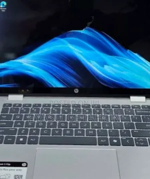 New Laptop HP OmniBook 5 16" 16GB Intel Core I7 SSD 512GB