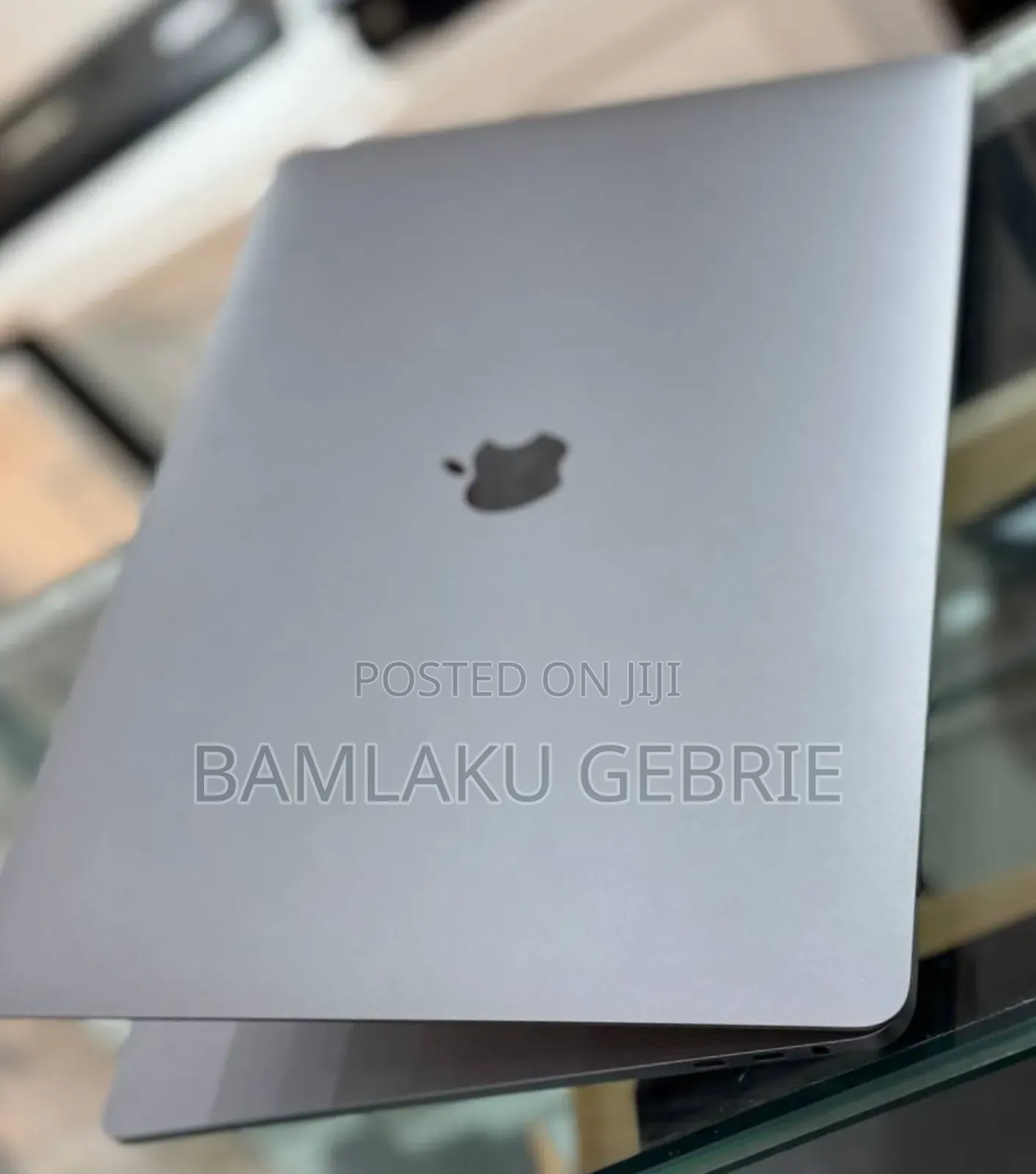 New Laptop Apple MacBook Pro 2017 16GB Intel Core I7 SSD 512GB