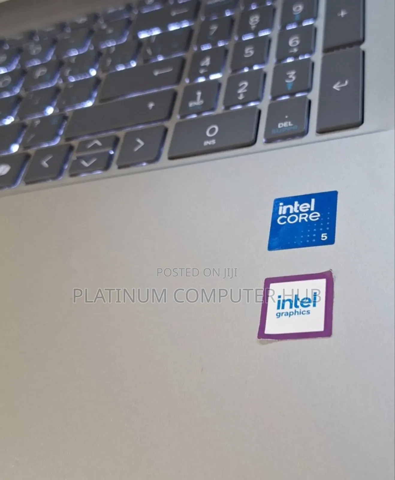 New Laptop HP Pavilion 17 16GB Intel Core I5 SSD 512GB