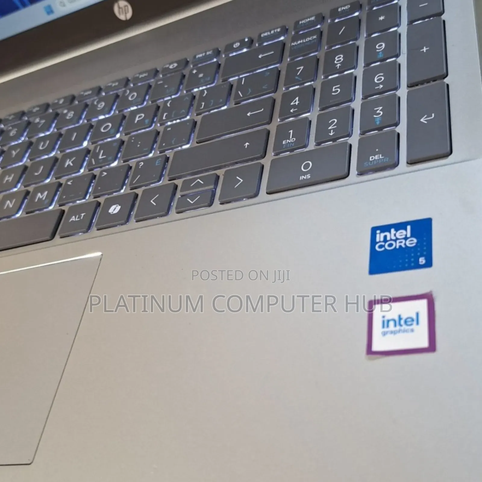 New Laptop HP Pavilion 17 16GB Intel Core I5 SSD 512GB