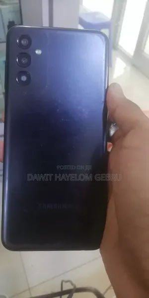 Photo - Samsung Galaxy M13 64 GB Black