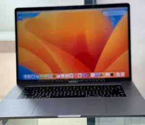 New Laptop Apple MacBook Pro 2017 16GB Intel Core I7 SSD 512GB