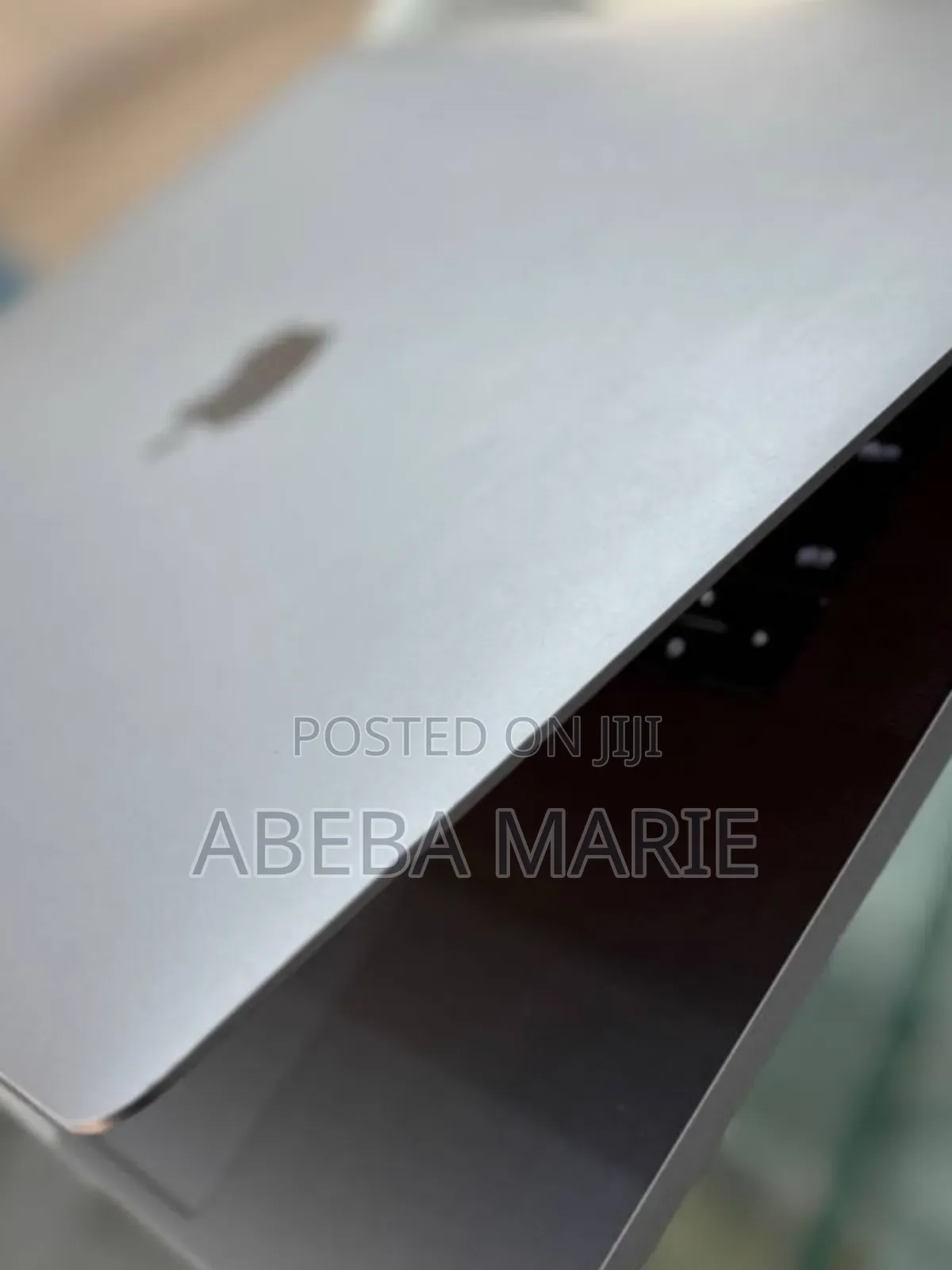 New Laptop Apple MacBook Pro 2017 16GB Intel Core I7 SSD 512GB