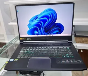 New Laptop Acer Predator Helios 300 16GB Intel Core I7 SSD 1T