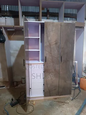 Photo - Closets Cabinet