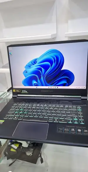 New Laptop Acer 16GB Intel Core I7 SSD 1T