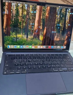 Photo - New Laptop Apple MacBook Pro M1 8GB Intel SSD 256GB