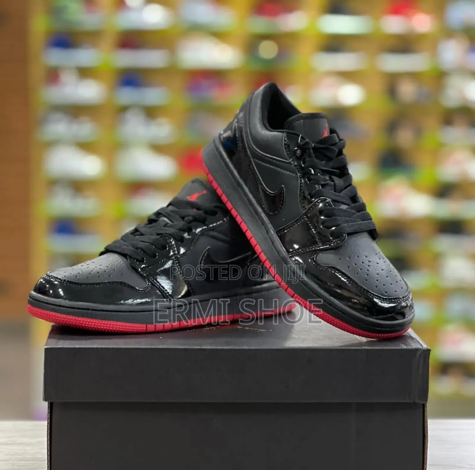 Nike Air Jordan 1 Low Shoe