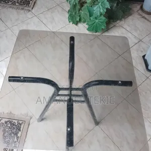 Restaurant Cafe Table