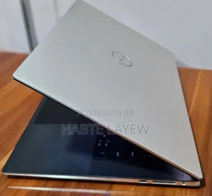 Photo - New Laptop Dell XPS 15 32GB Intel Core I7 SSD 512GB