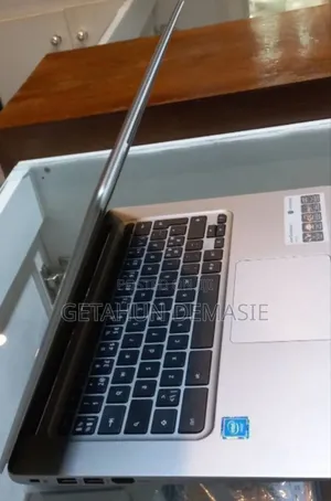 Photo - New Laptop 4GB Intel Core I5 SSD 512GB