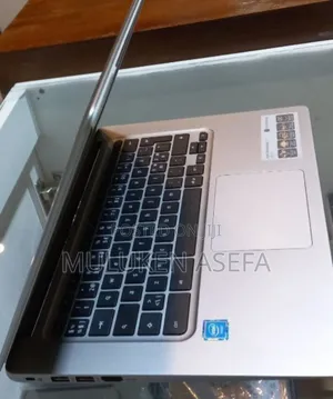 Photo - New Laptop Acer Chromebook 14 4GB SSD 32GB