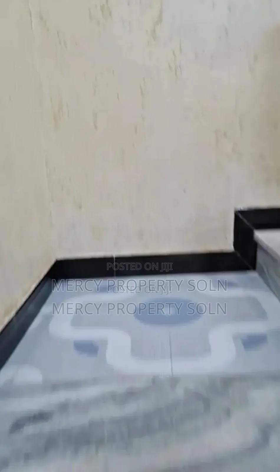 7bdrm Apartment in Bole for sale