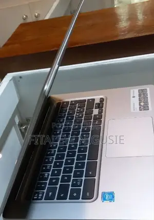 New Laptop Acer Chromebook R 13 4GB Intel Celeron SSD 32GB