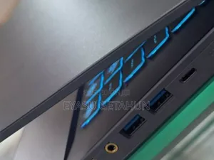 Photo - New Laptop MSI MSI Sword 15 16GB Intel Core I7 SSD 512GB