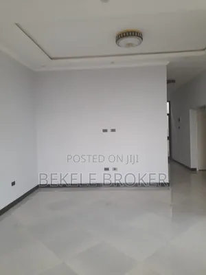 4bdrm Villa in Villa, Bole for sale