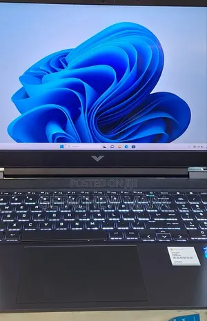 New Laptop HP Victus 15 16GB Intel Core I7 SSD 512GB
