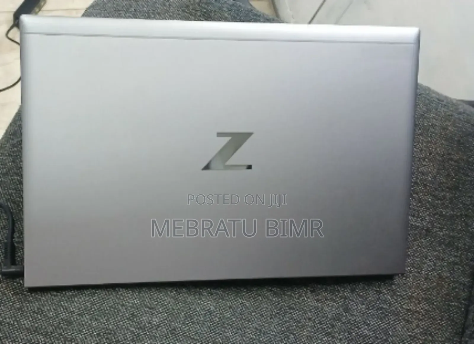 New Laptop HP ZBook Firefly G8 16GB Intel Core I7 SSD 512GB