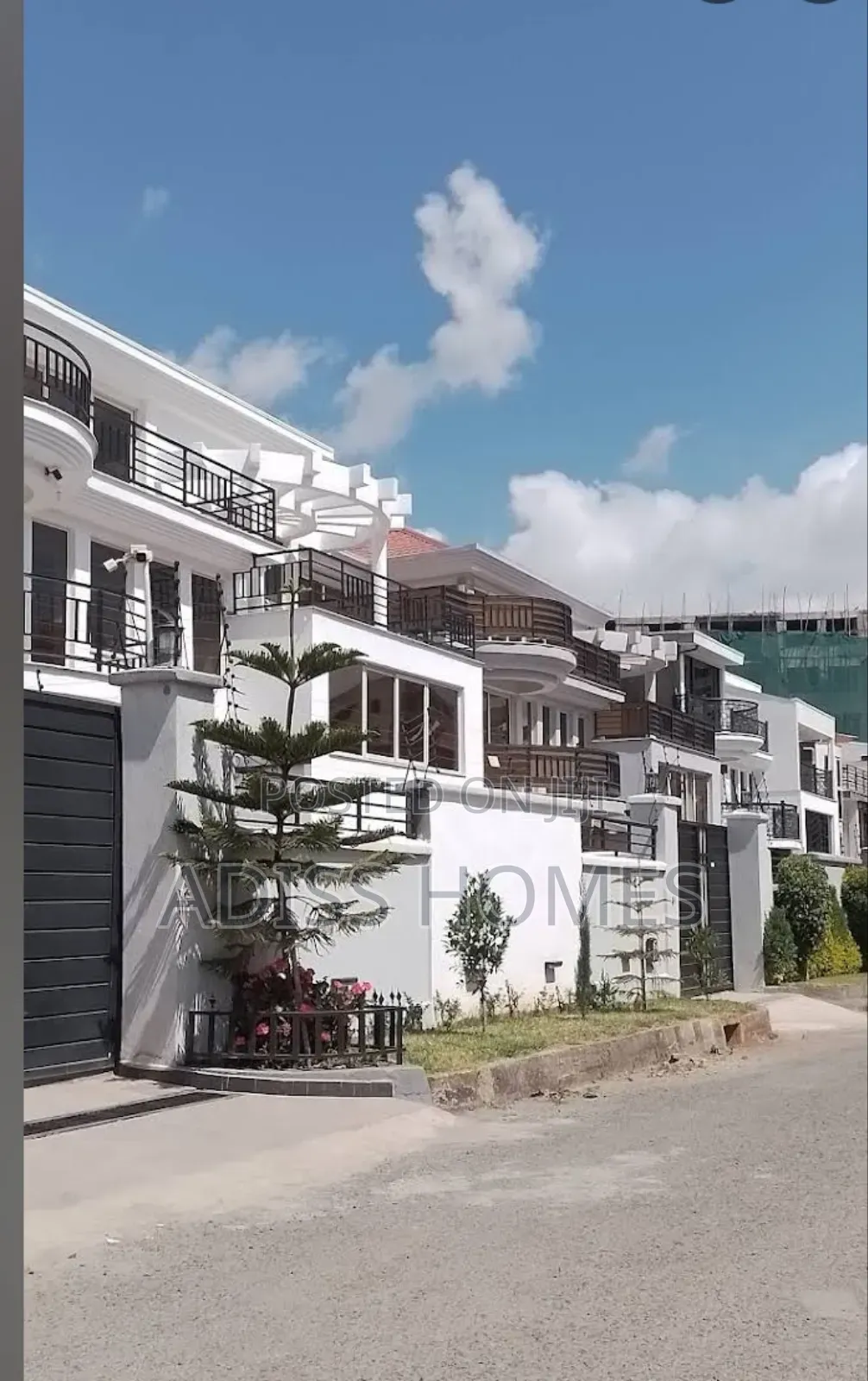 Furnished 5bdrm Villa in Jh Simex Real Estate, Bole for sale